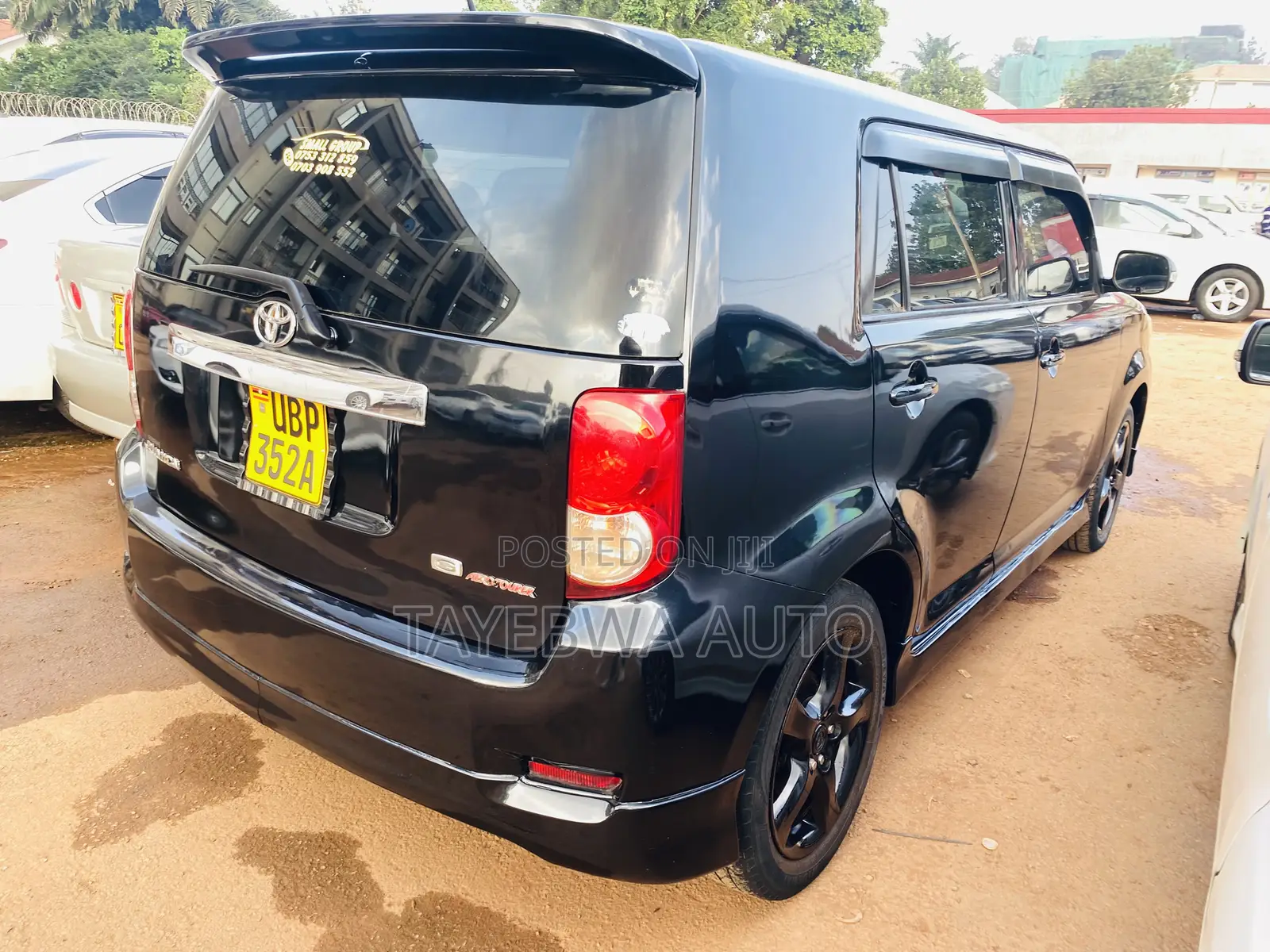 Toyota Corolla Rumion 2010 Black