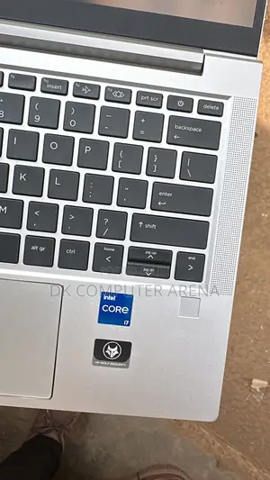 New Laptop HP EliteBook 640 G9 16GB Intel Core i7 SSD 512GB