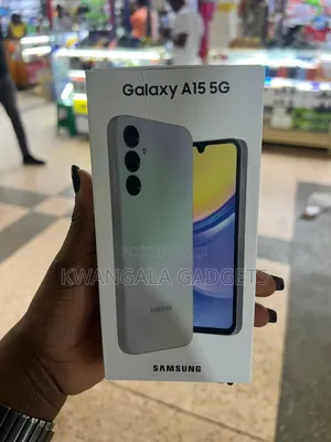 New Samsung Galaxy A15 5G 128 GB Green