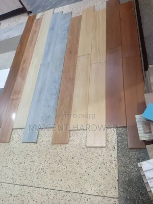 Wooden Floor Tiles Made in China