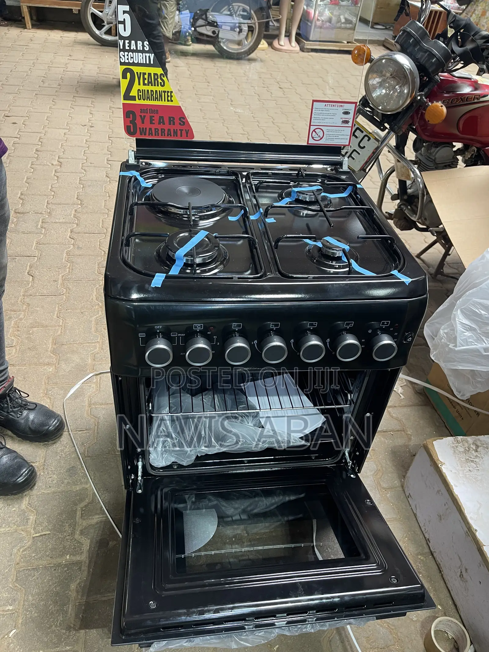 Blue Frame 60 by 60 3+1 Cooker