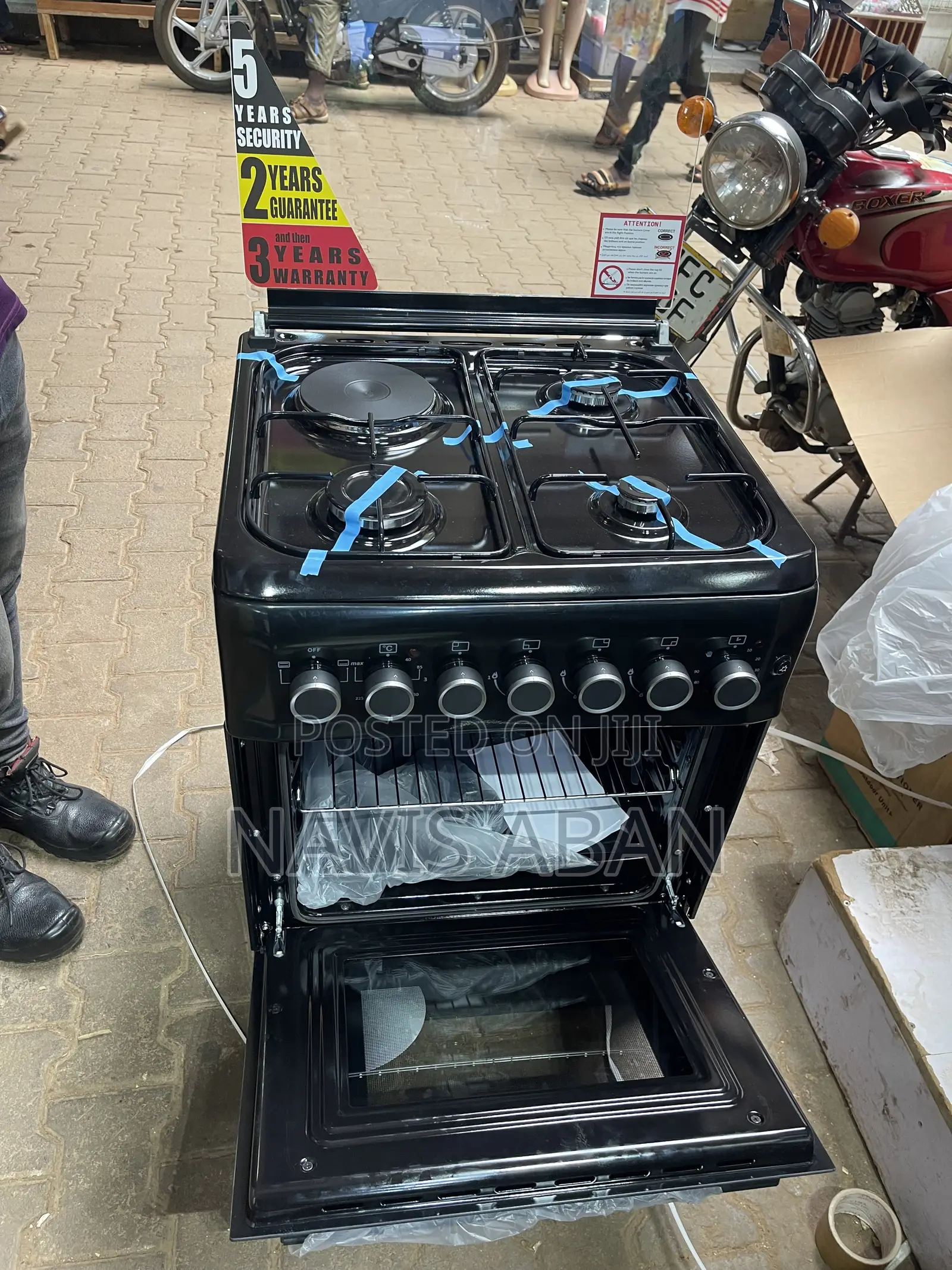 Blue Frame 60 by 60 3+1 Cooker