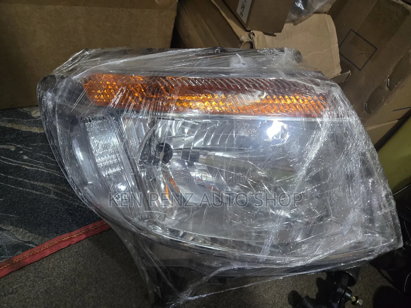 Ford Ranger 2012 - 2014 Headlamp