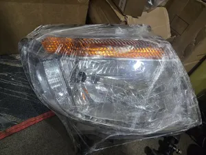 Ford Ranger 2012 - 2014 Headlamp