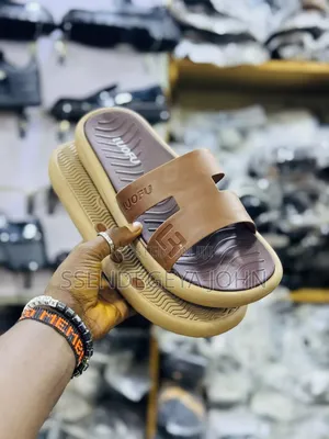 Double-Strap Slides