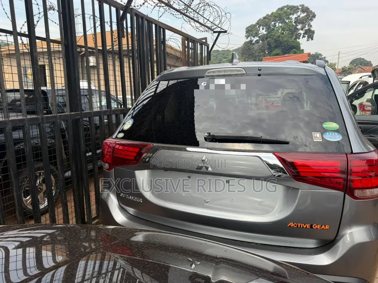 Mitsubishi Outlander 2017 Gray