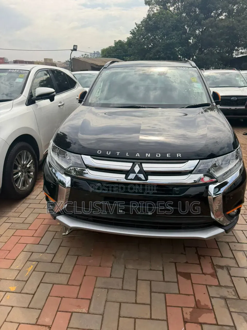 Mitsubishi Outlander 2017 Black