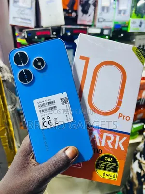 New Tecno Spark 10 Pro 256 GB Blue