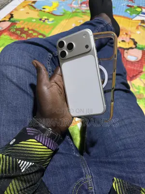 New Apple iPhone 17 Pro Max 256 GB Silver