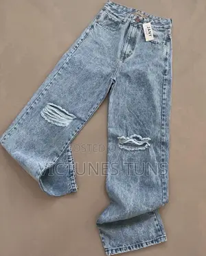 Buggy Jeans