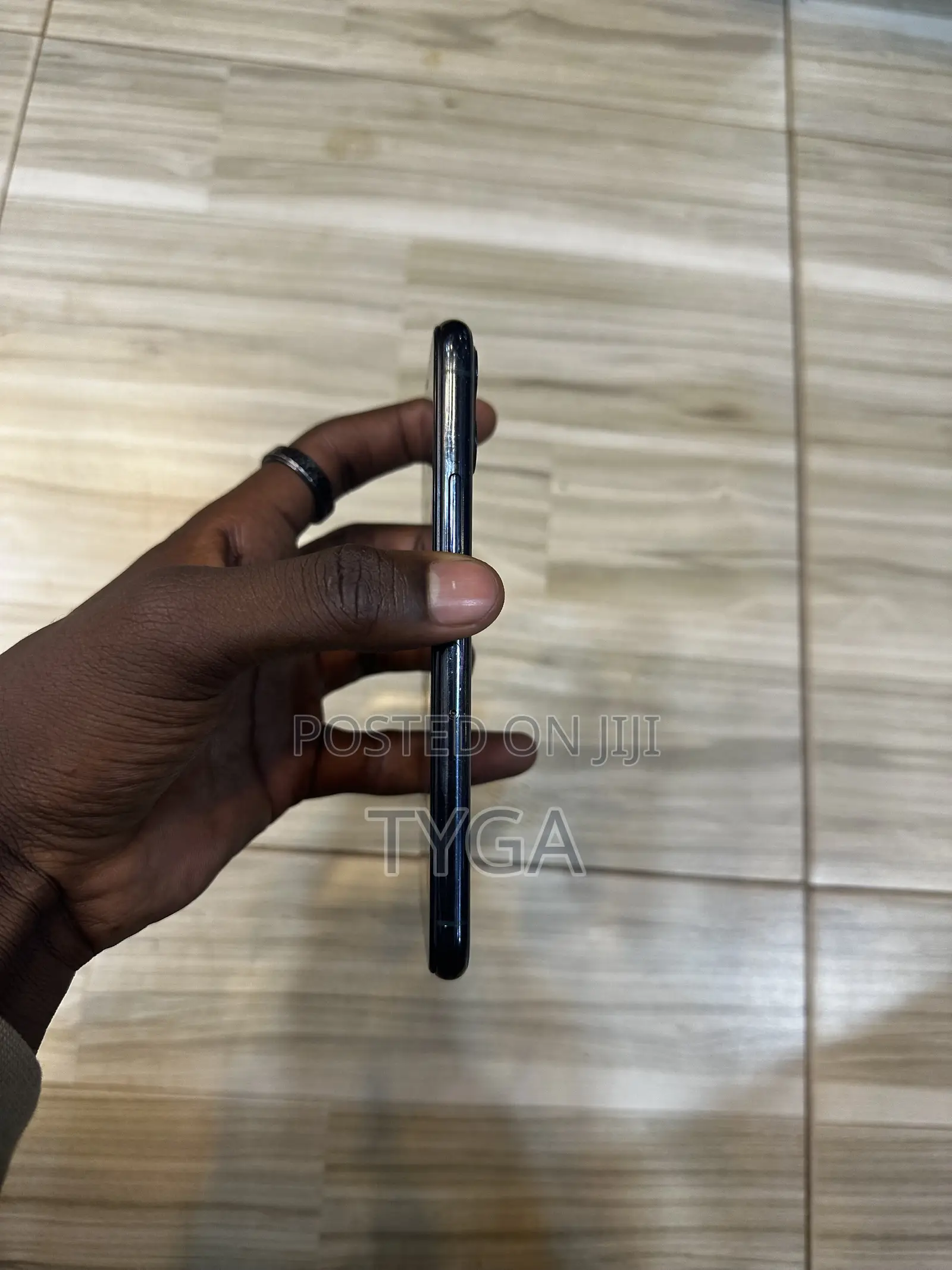 Apple iPhone 11 Pro Max 64 GB Black