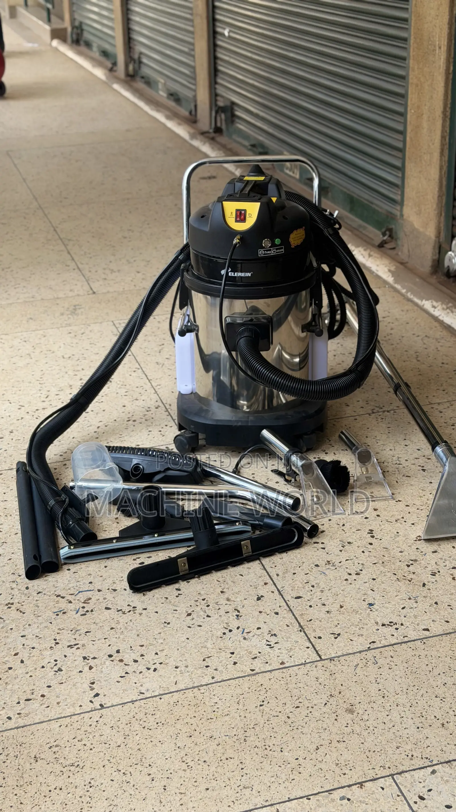 Multifunctional Vacuum Cleaner(Steaming/Extraction/Hooving/Sprayiny)