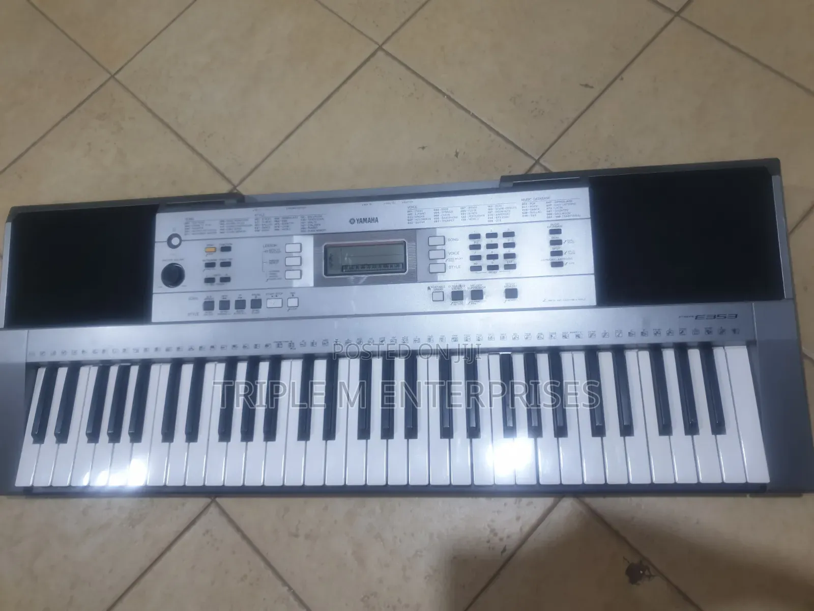 Keyboard Yamaha Psre353