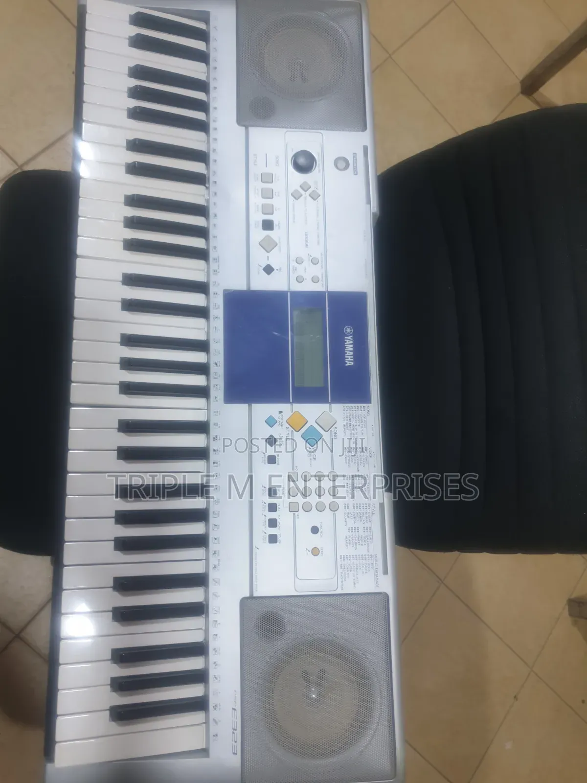 Piano Yamaha Psre323