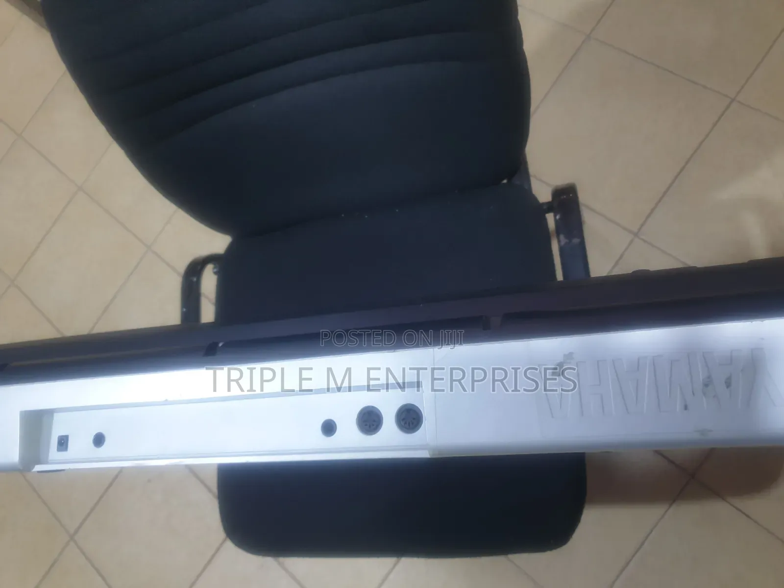 Piano Yamaha Psre323