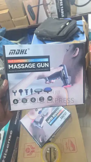 Massaging Gun With 6 Different Massaging Heads