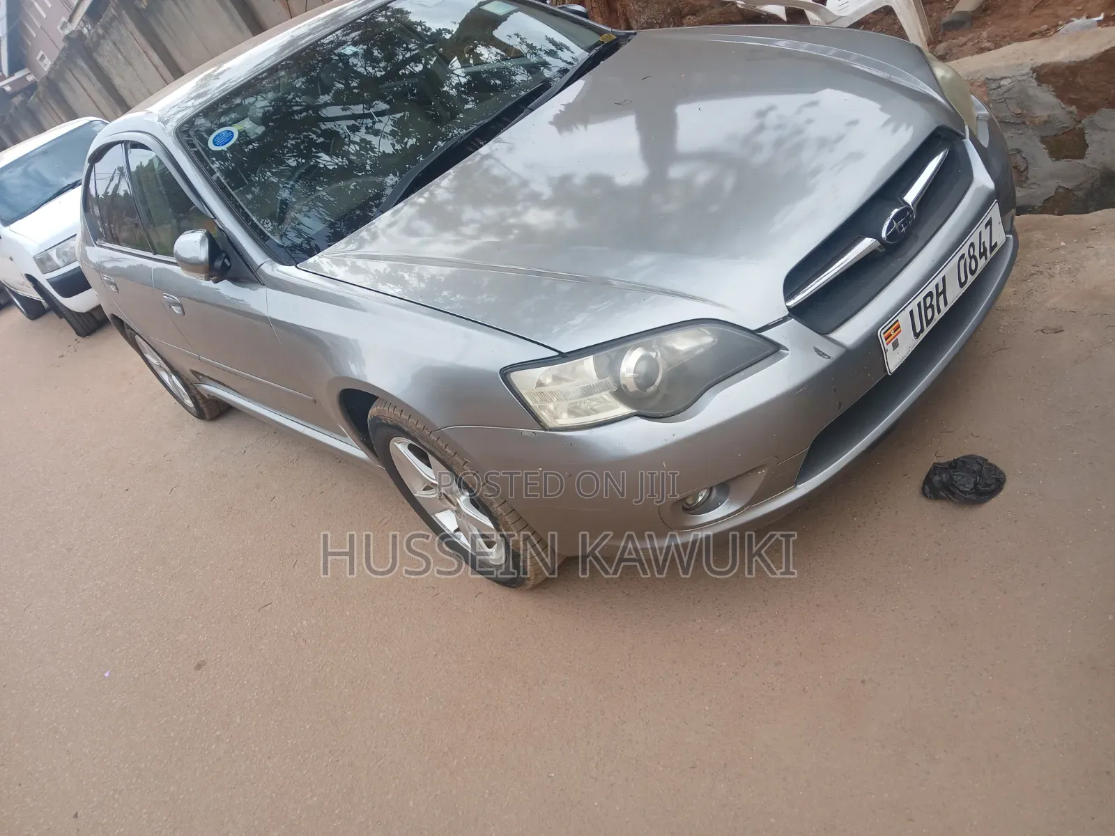 Subaru Legacy 2010 Silver