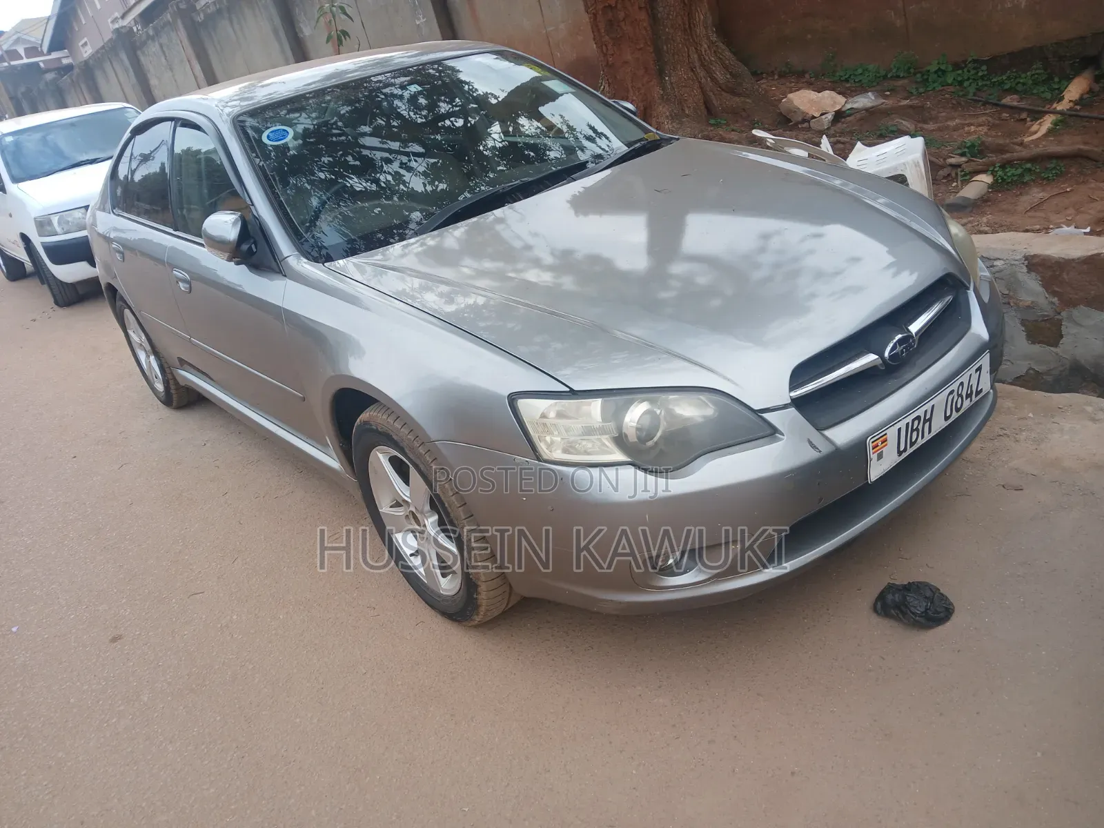 Subaru Legacy 2010 Silver