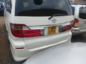 Toyota Alphard 2005 White