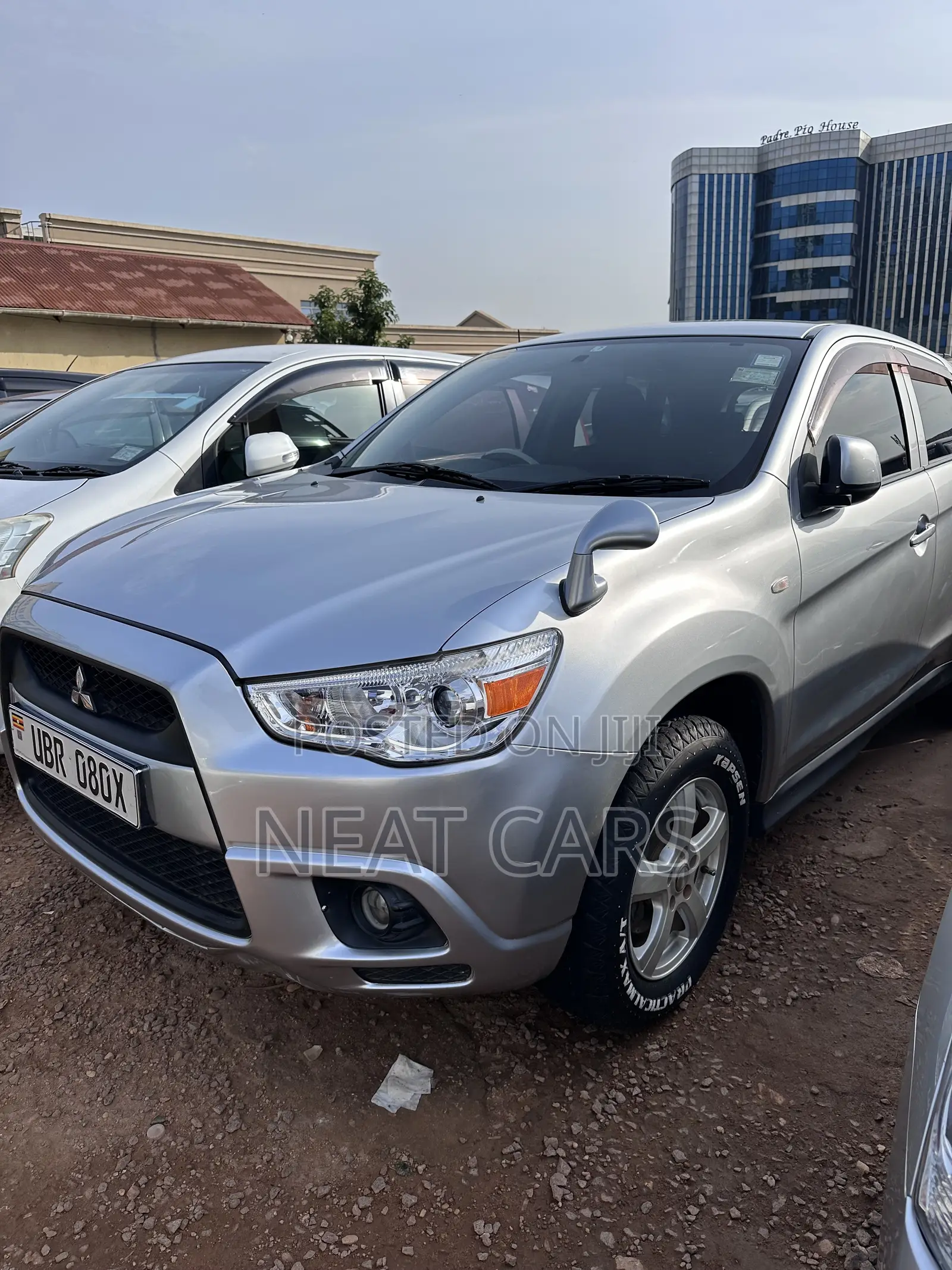 Mitsubishi RVR 2016 Silver