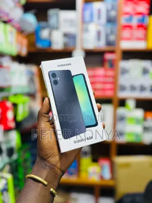 New Samsung Galaxy A06 128 GB Rose Gold
