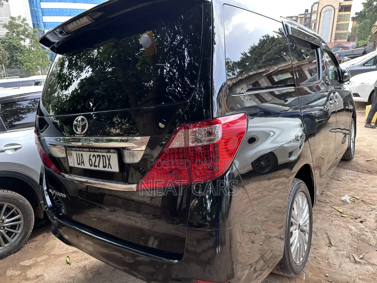 Toyota Alphard 2010 Black
