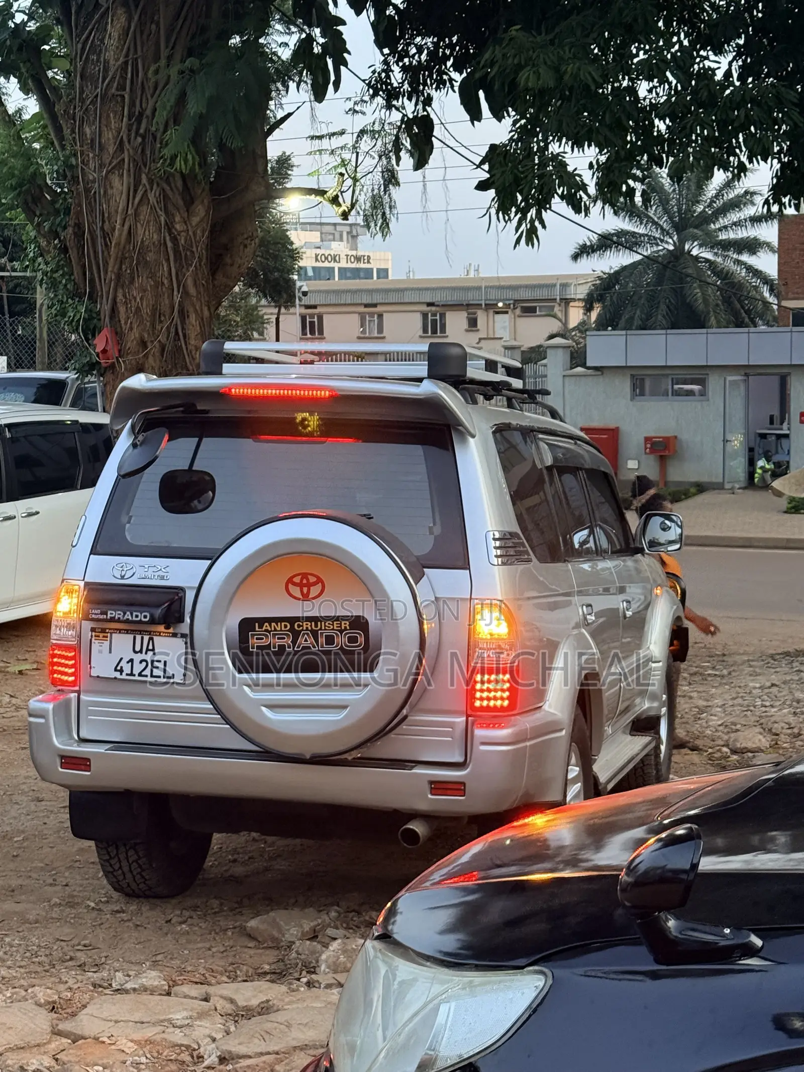 Toyota Land Cruiser Prado 2000 Silver
