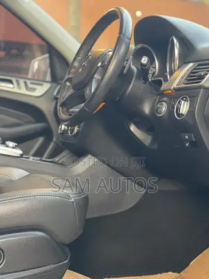 Mercedes-Benz M Class 2014 White