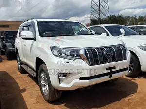 Toyota Land Cruiser Prado 2.7 2018 White