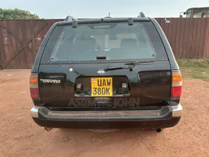 Nissan Terrano 2002 Black