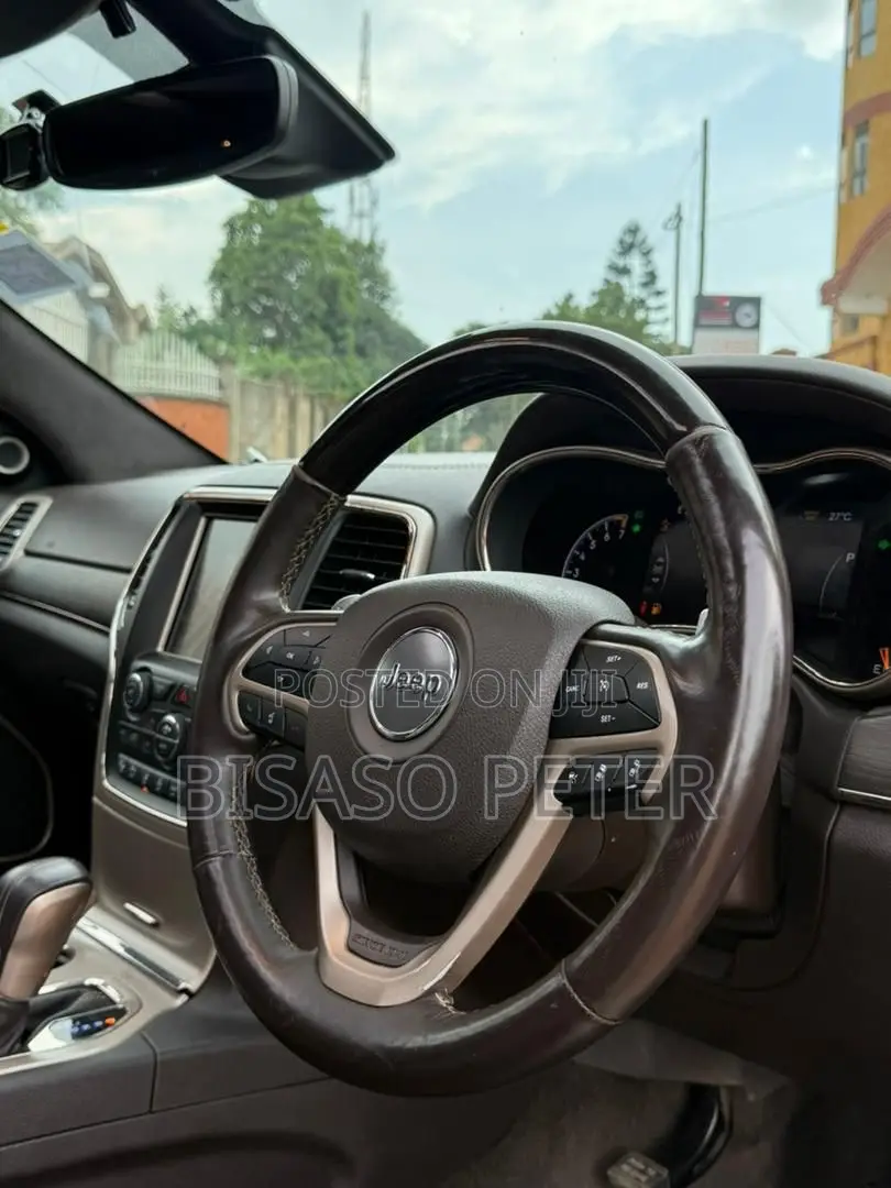 Jeep Grand Cherokee 2017 White