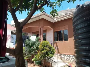 7bdrm House in Division A for sale