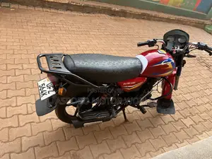 Bajaj CT 125X 2024 Red