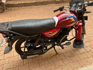 Bajaj CT 125X 2024 Red