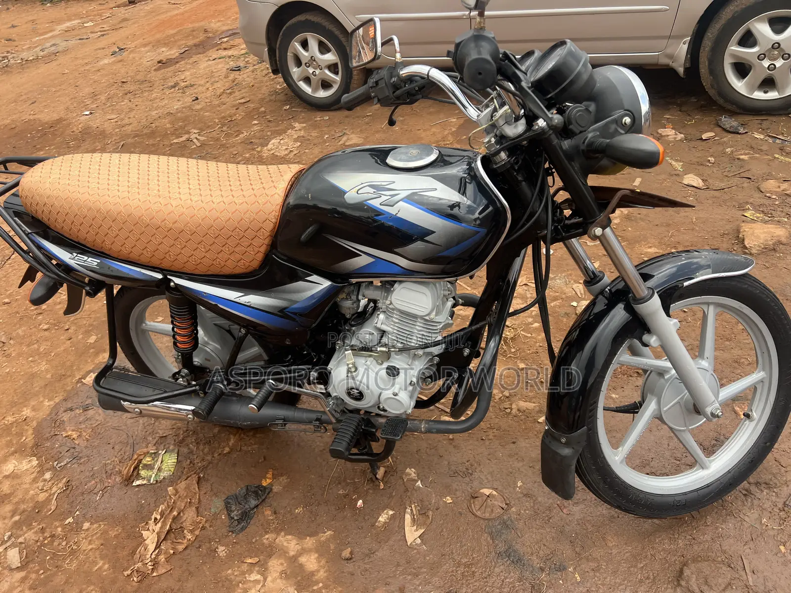 Bajaj CT 125X 2022 Red