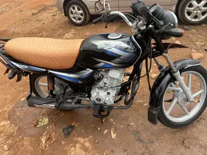 Bajaj CT 125X 2022 Red