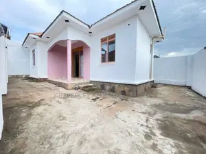 3bdrm House in Division A for sale