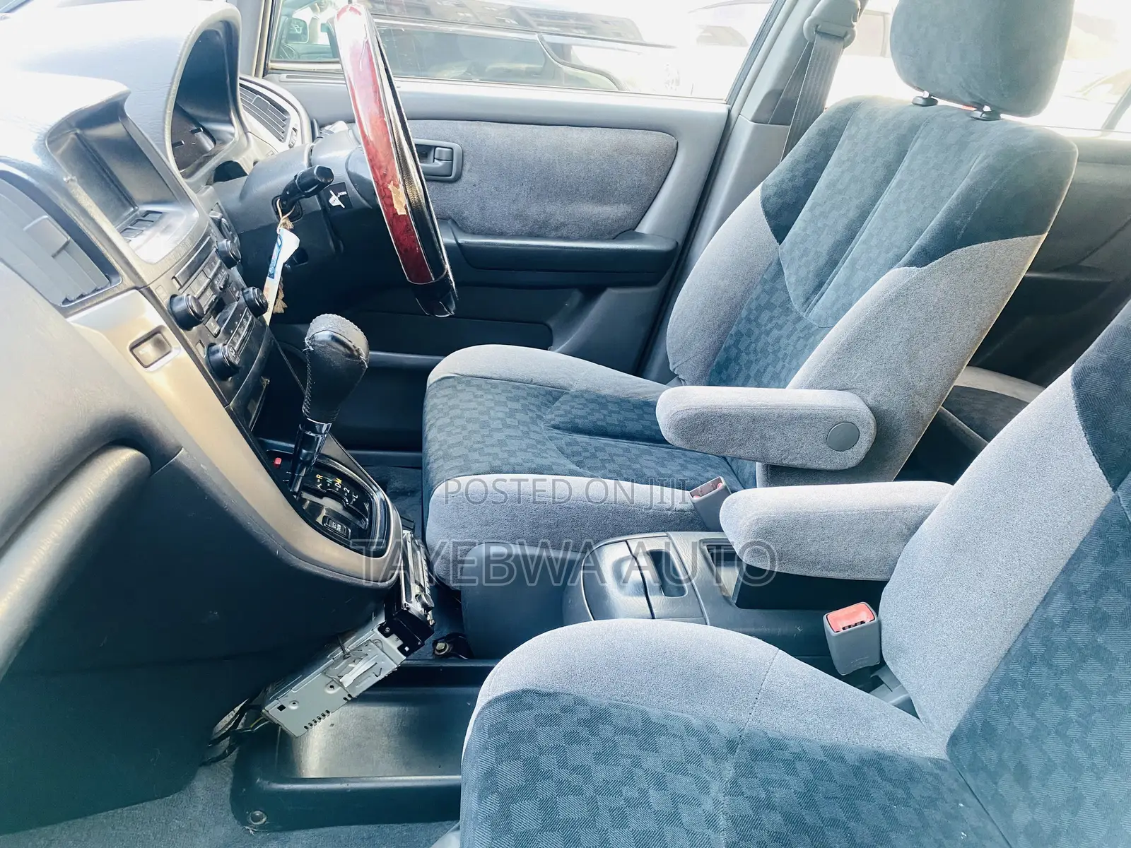 Toyota Harrier 2.2 16V 2001