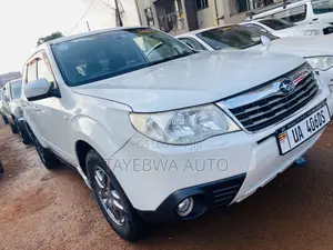 Subaru Forester 2009 White