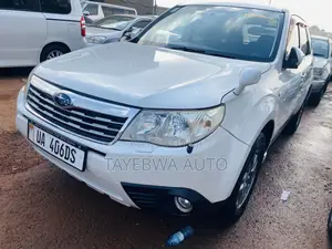 Subaru Forester 2009 White
