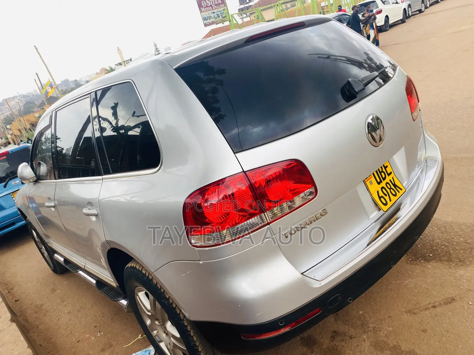 Volkswagen Touareg 2012 Silver