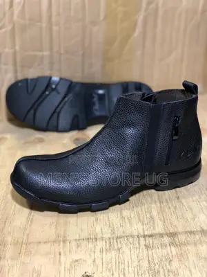 Clarks Premium Genuine Leather Gentle Causal Boots Zipper Design