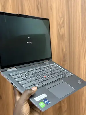 Laptop Lenovo ThinkPad X1 Yoga 16GB Intel Core i5 SSD 512GB
