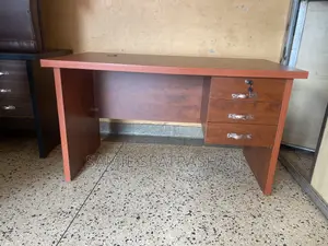 Rectangular Office Table