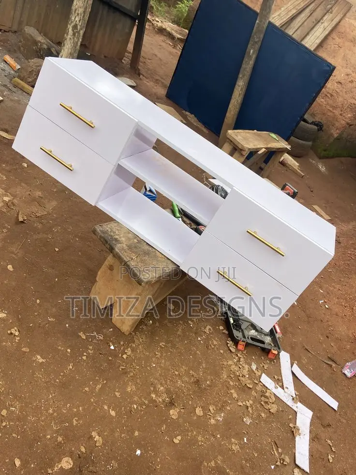 White Tv Satand