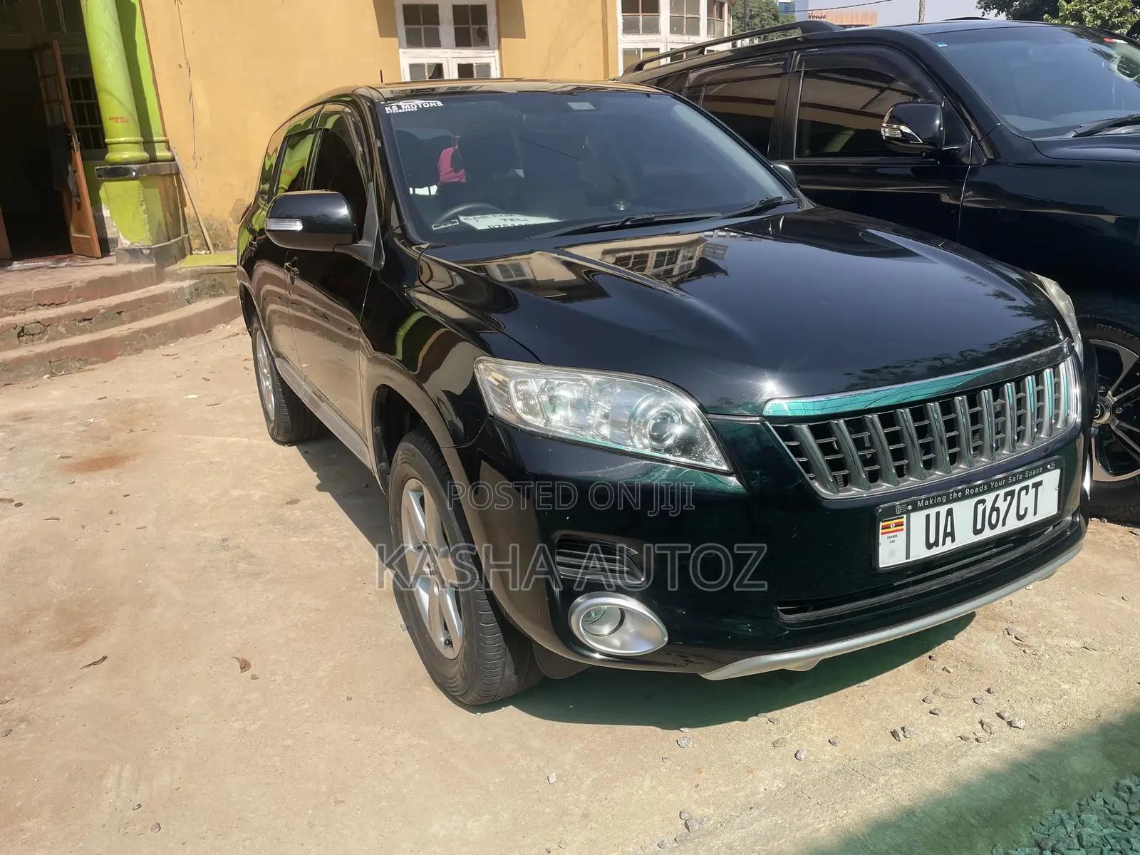 Toyota Vanguard 2012 Black
