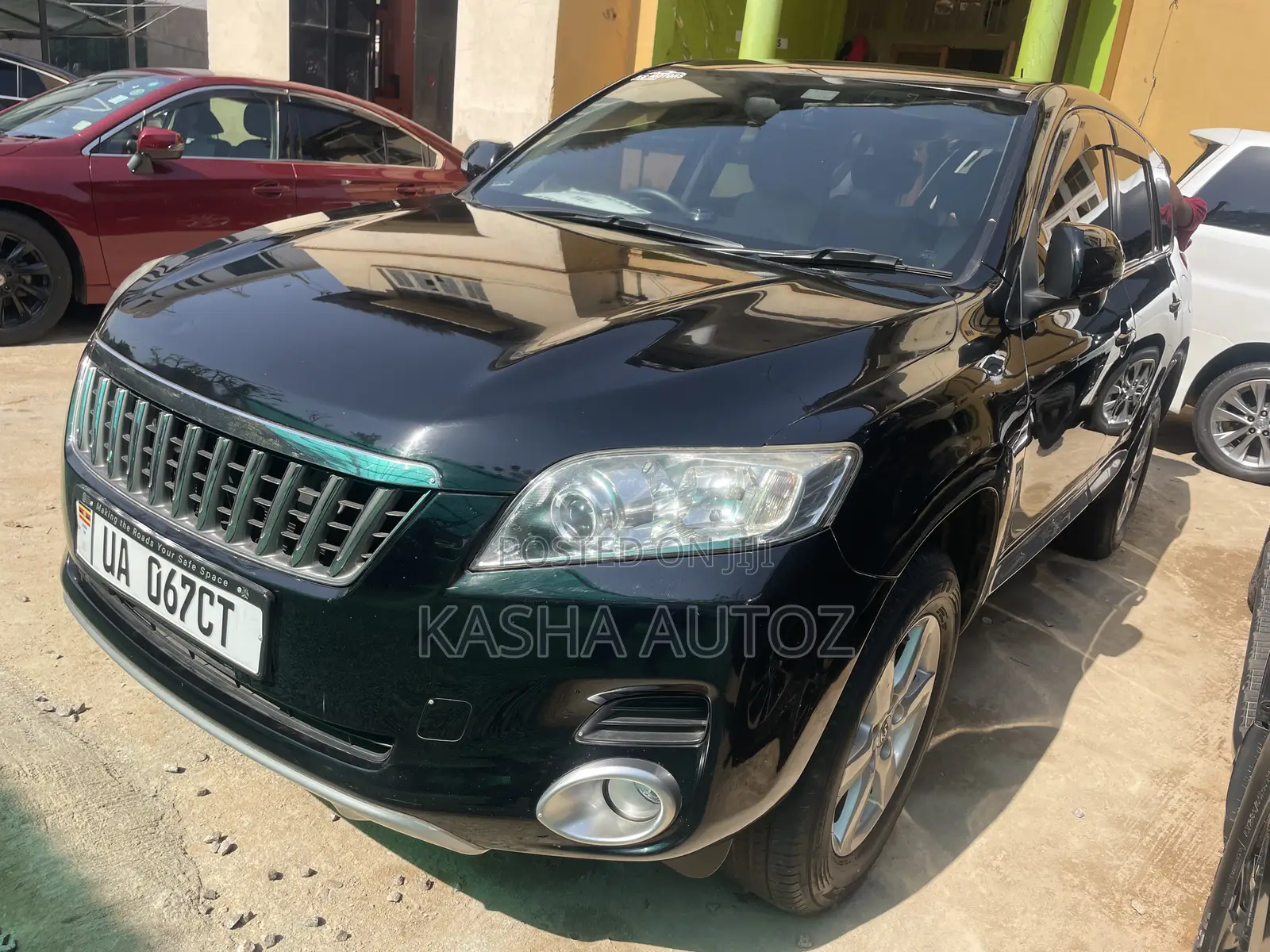 Toyota Vanguard 2012 Black