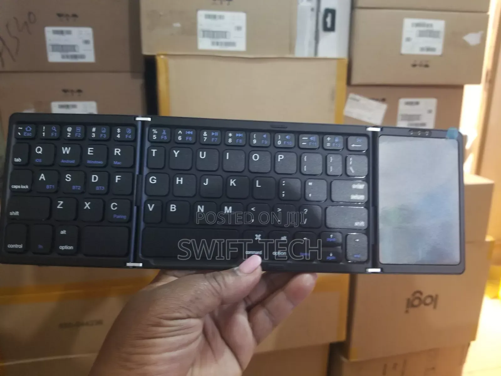 Foldable Keyboard With Touch Pad