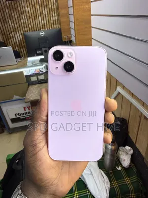 Apple iPhone 15 128 GB Pink