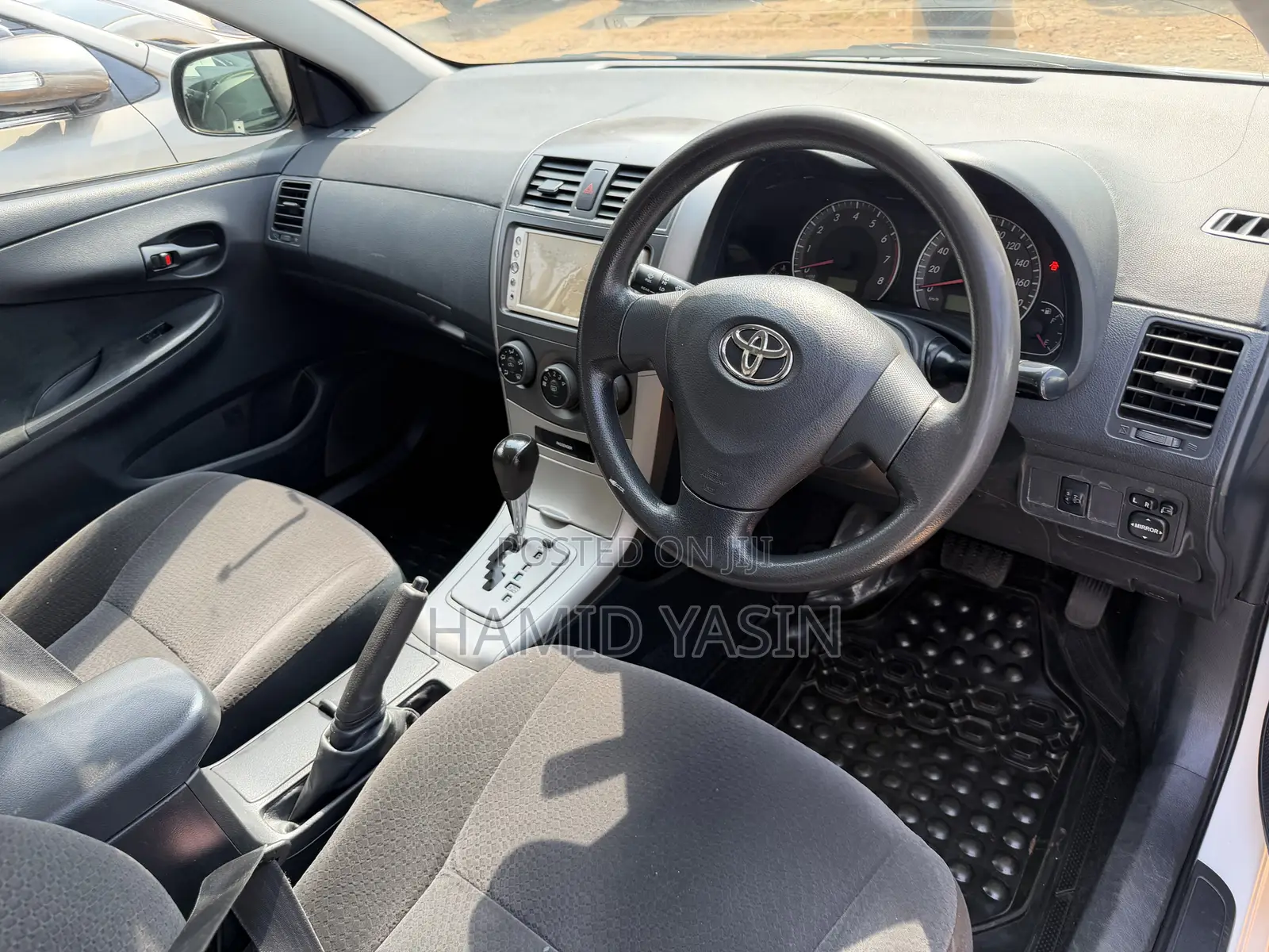 Toyota Corolla Fielder 2010 Silver